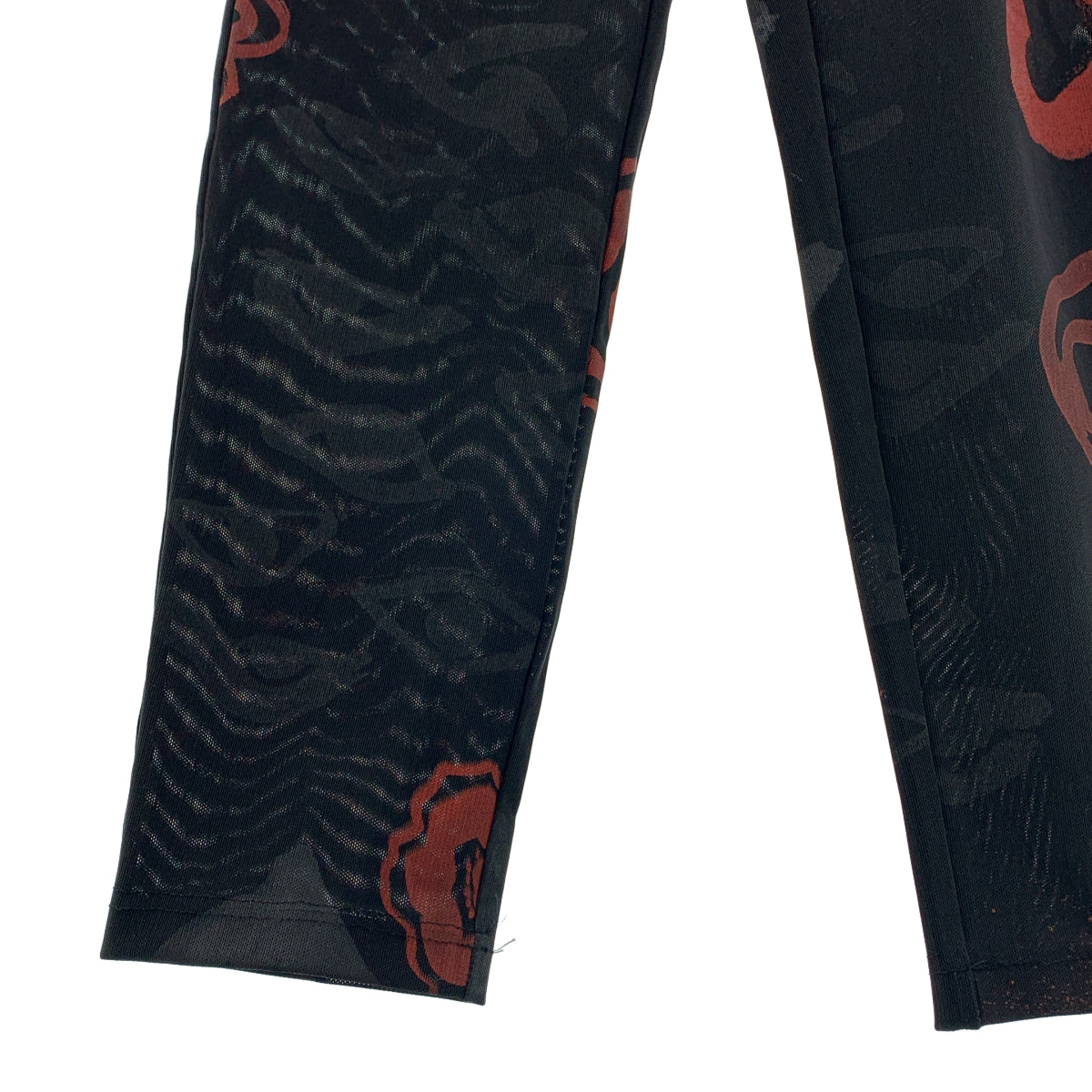 COMME des GARCONS / コムデギャルソン | AD2000 | ラバープリント 総柄 イージー パンツ | ブラック/レッド | レディース