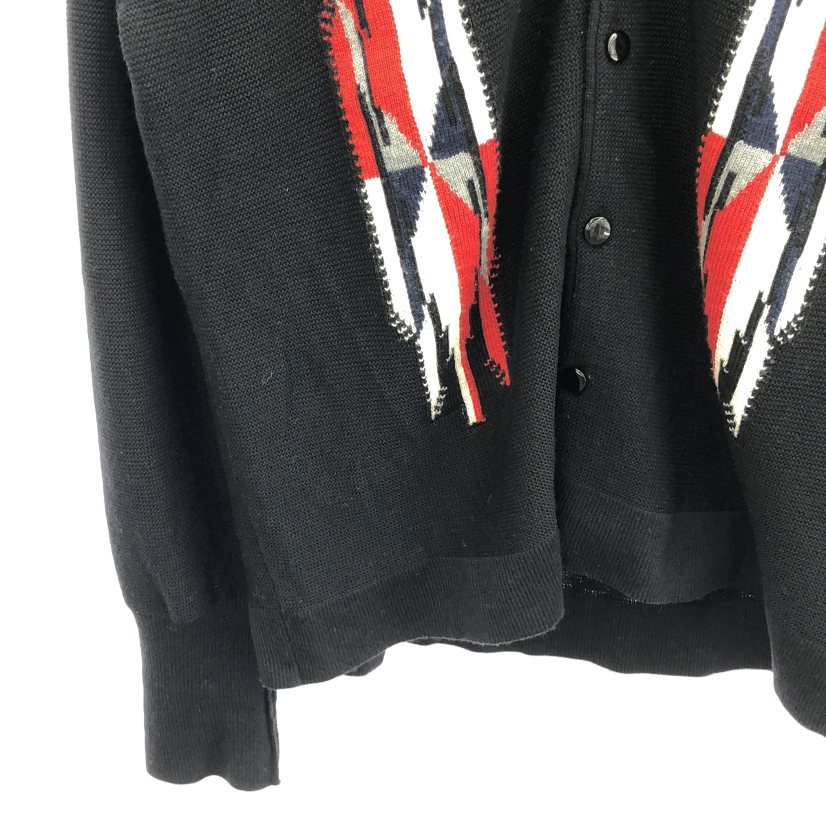 Needles / 니들스 | 2024SS | V Neck Cardigan Chimayo 치마요 무늬 울 니트 가디건 | XL | 블랙 / 레드 / 화이트 | 남성