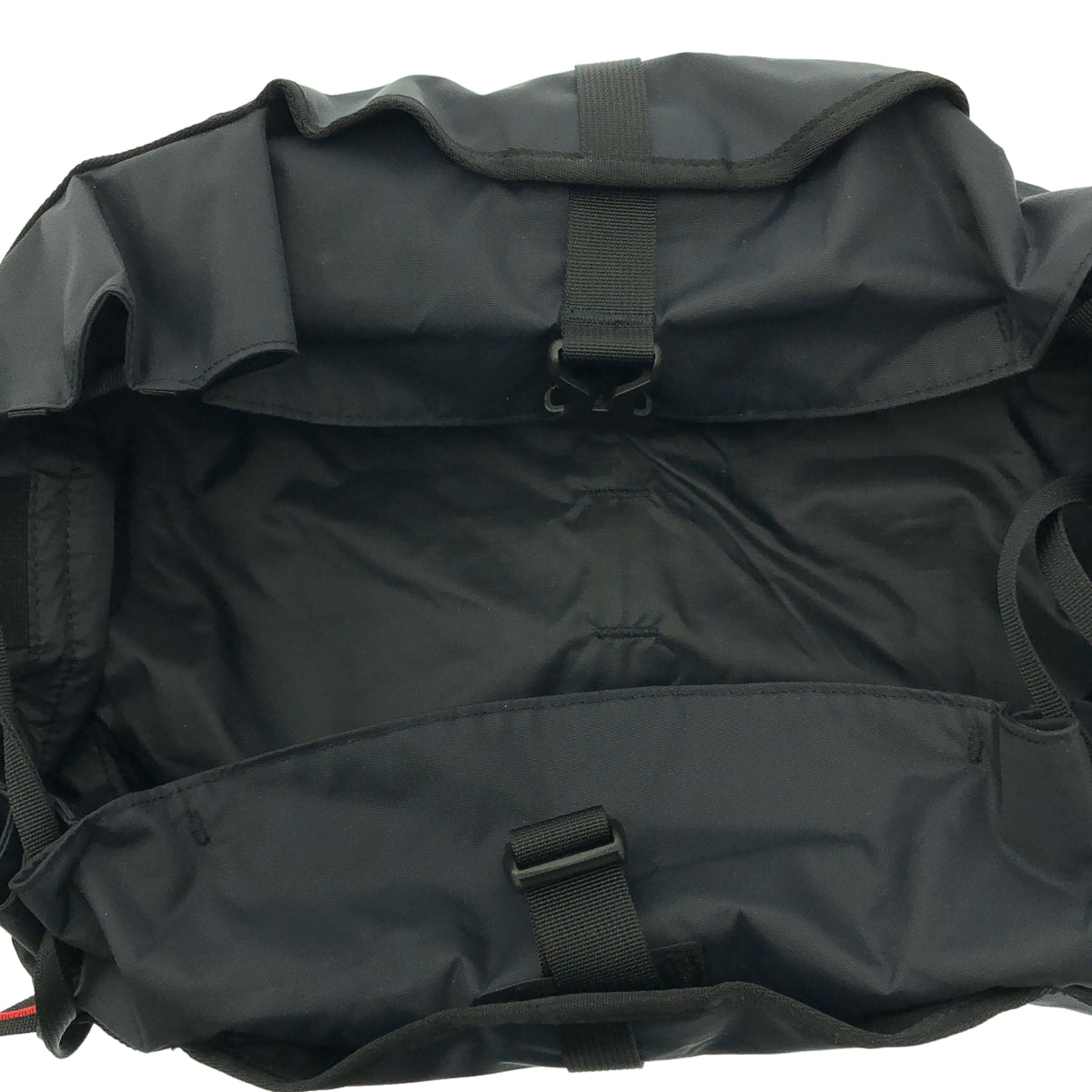 【미품】 THE NORTH FACE / 자노스 페이스 | Escape Shoulder Pouch / NM82232 로고 이스케이프 숄더 파우치 가방 / 유니섹스 | 블랙 | 남성