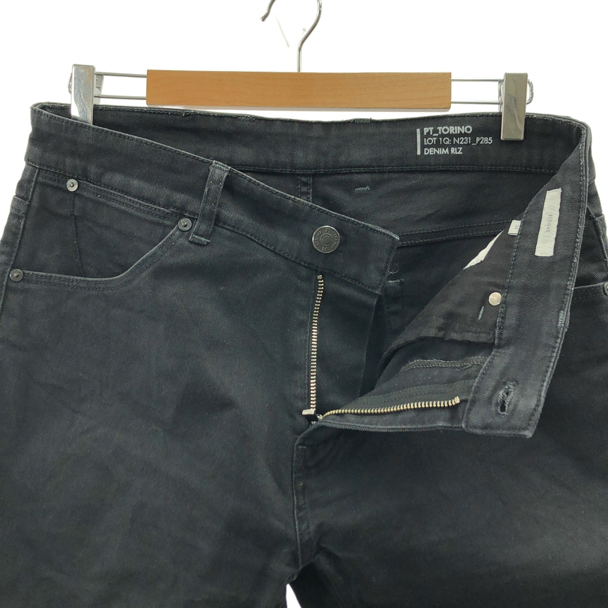 PT TORINO / 피티토리노 | REGGAE / 가죽 패치 블랙 데님 팬츠 | 34 | 남성