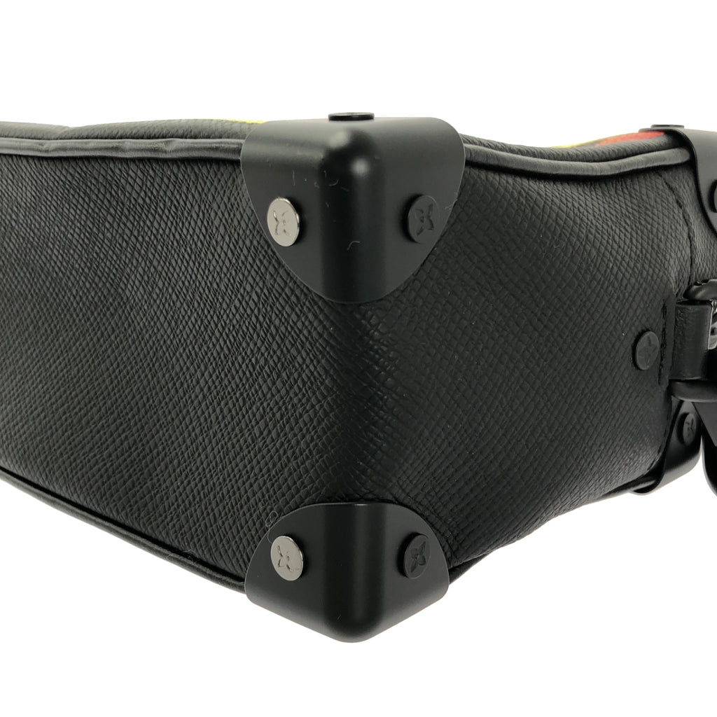 Louis Vuitton / ルイヴィトン | M30351 / タイガ ソフトトランク レザー チェーン ショルダーバッグ |