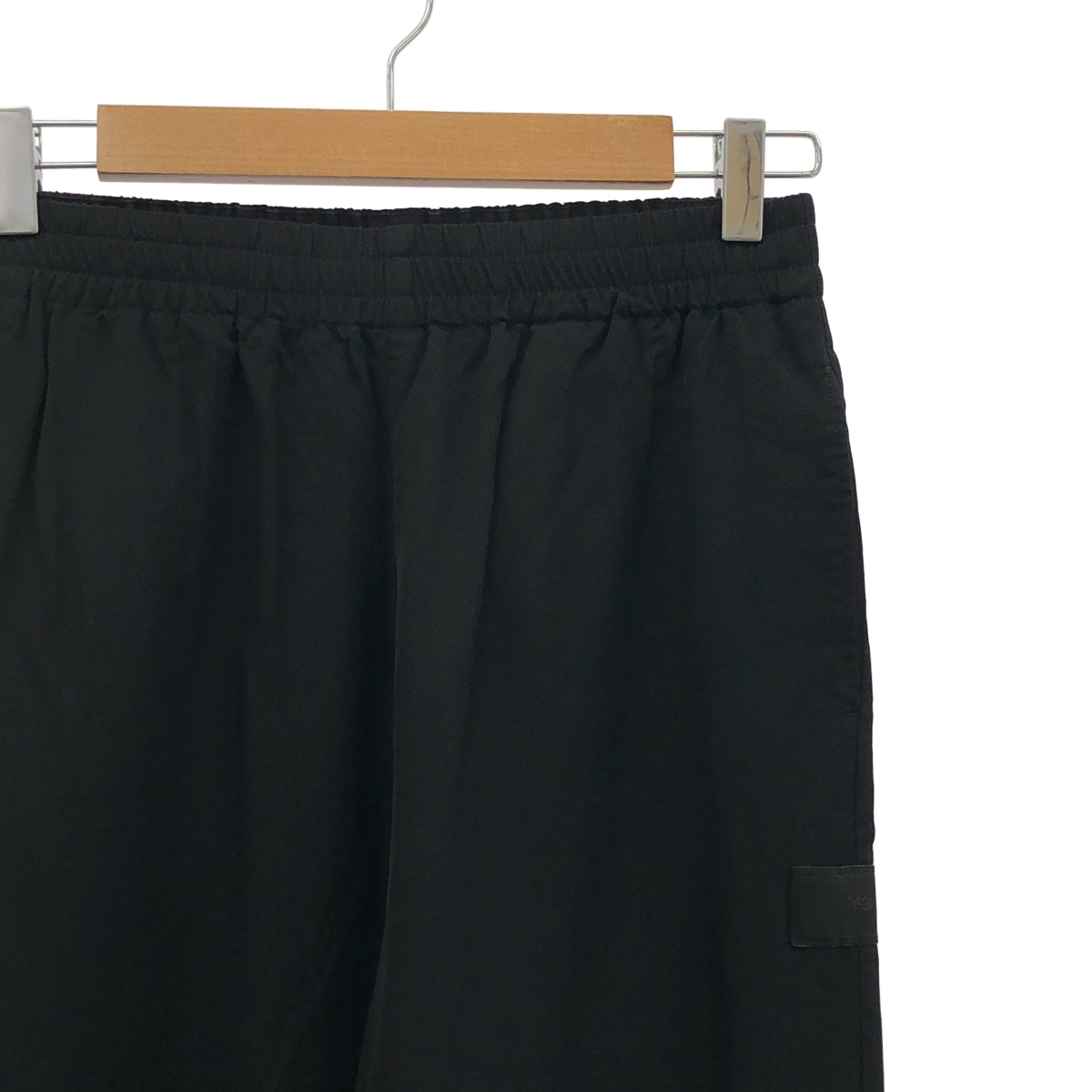 [類似新款] Y-3 STR WO CUF PNT 人造絲休閒褲 | XS 碼 | 黑色 | 男款