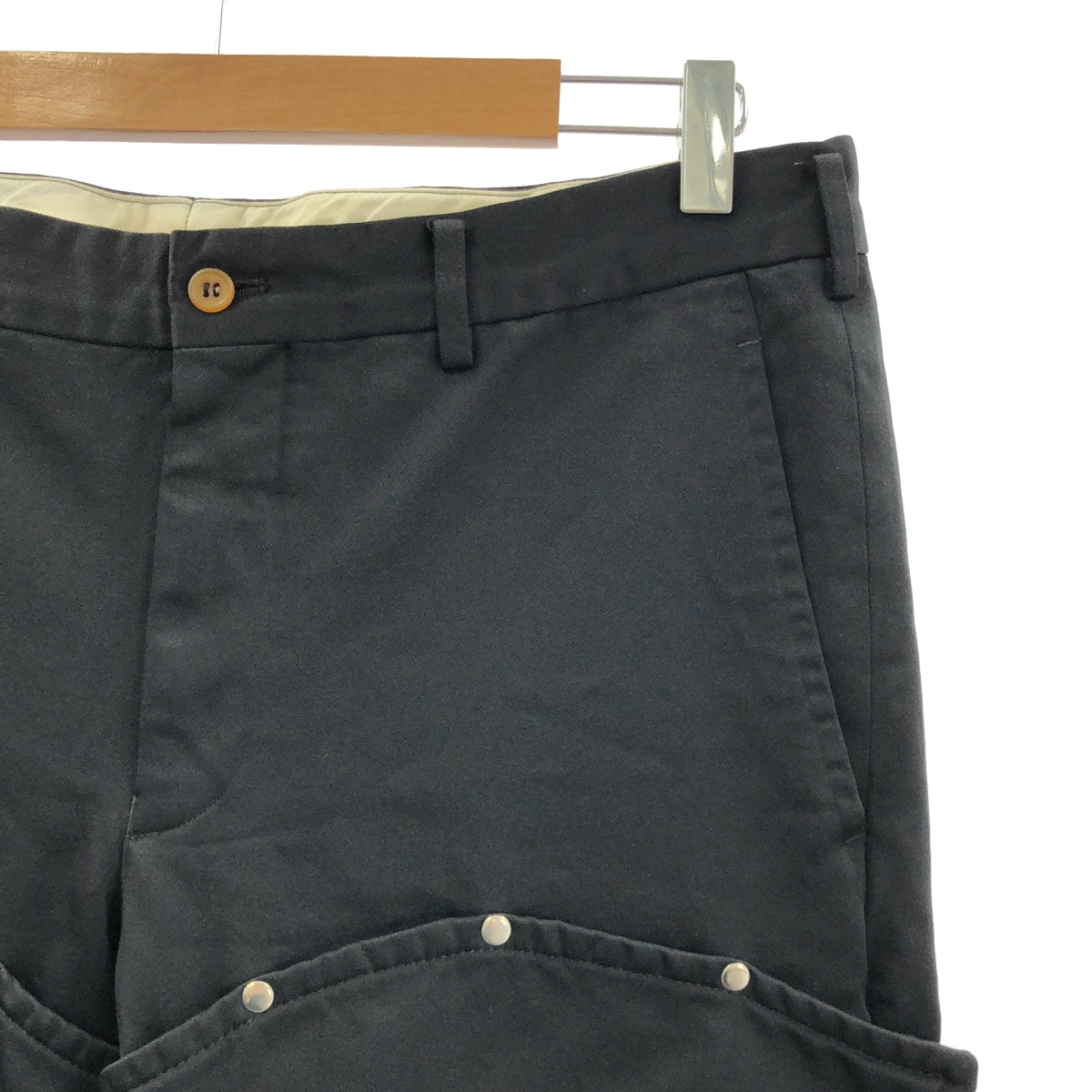 COMME des GARCONS HOMME PLUS / コムデギャルソンオムプリュス | 2016AW | ポリエステル カシメ打ち 甲冑 鎧 アジャスター パンツ | L | メンズ