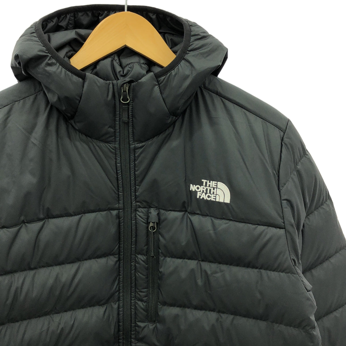 [狀況良好] THE NORTH FACE / 北面 | Aconcagua 2 連帽 / NF0A4R26 羽絨衣連帽衫 | M | 黑色 | 男款
