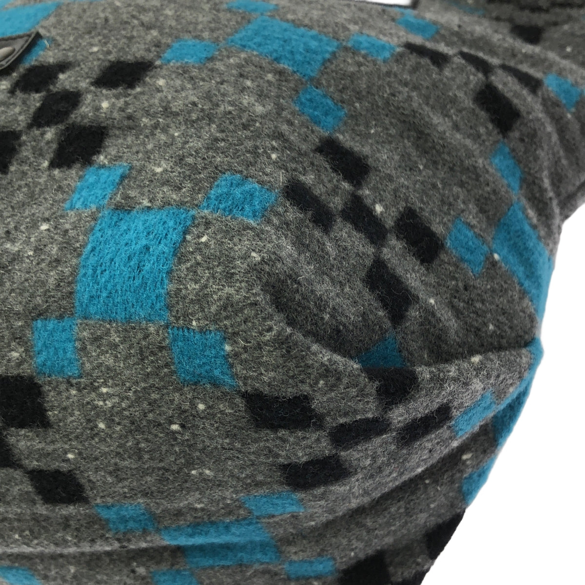 sacai / Sacai | 2022AW | 幾何提花托特包 M | 中號 | 灰色 / 黑色 / 藍色 | 男款