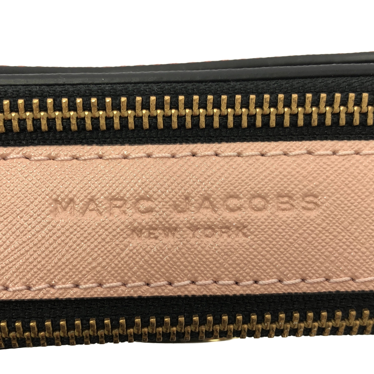 【成色極佳】MARC JACOBS THE SNAPSHOT Logo 單肩包 | 黑/粉/棕色 | 女士
