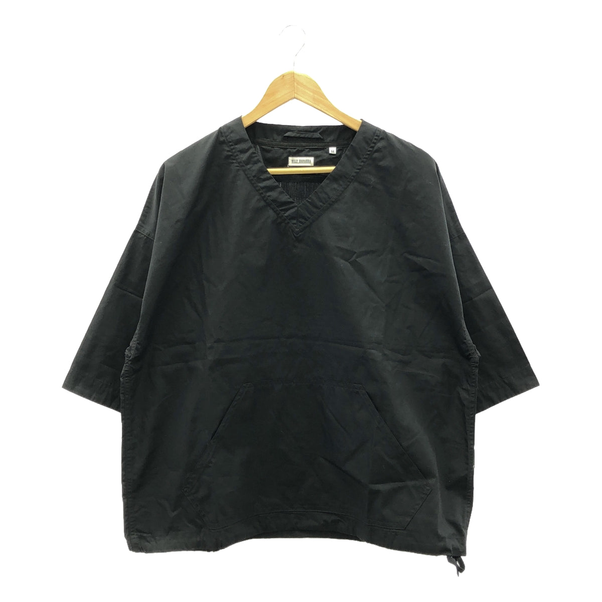 【新品】  WILLY CHAVARRIA / ウィリーチャバリア | JAIL SHIRT Vネック オーバーサイズ プルオーバー 半袖シャツ | M | ブラック | メンズ