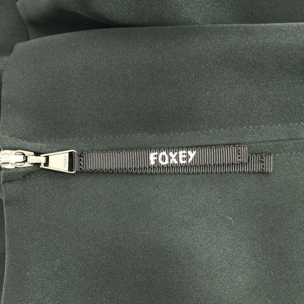 FOXEY NEW YORK / 폭시 뉴욕 | “Petal Flare Dress” 페탈 플레어 드레스 원피스 | 38 |