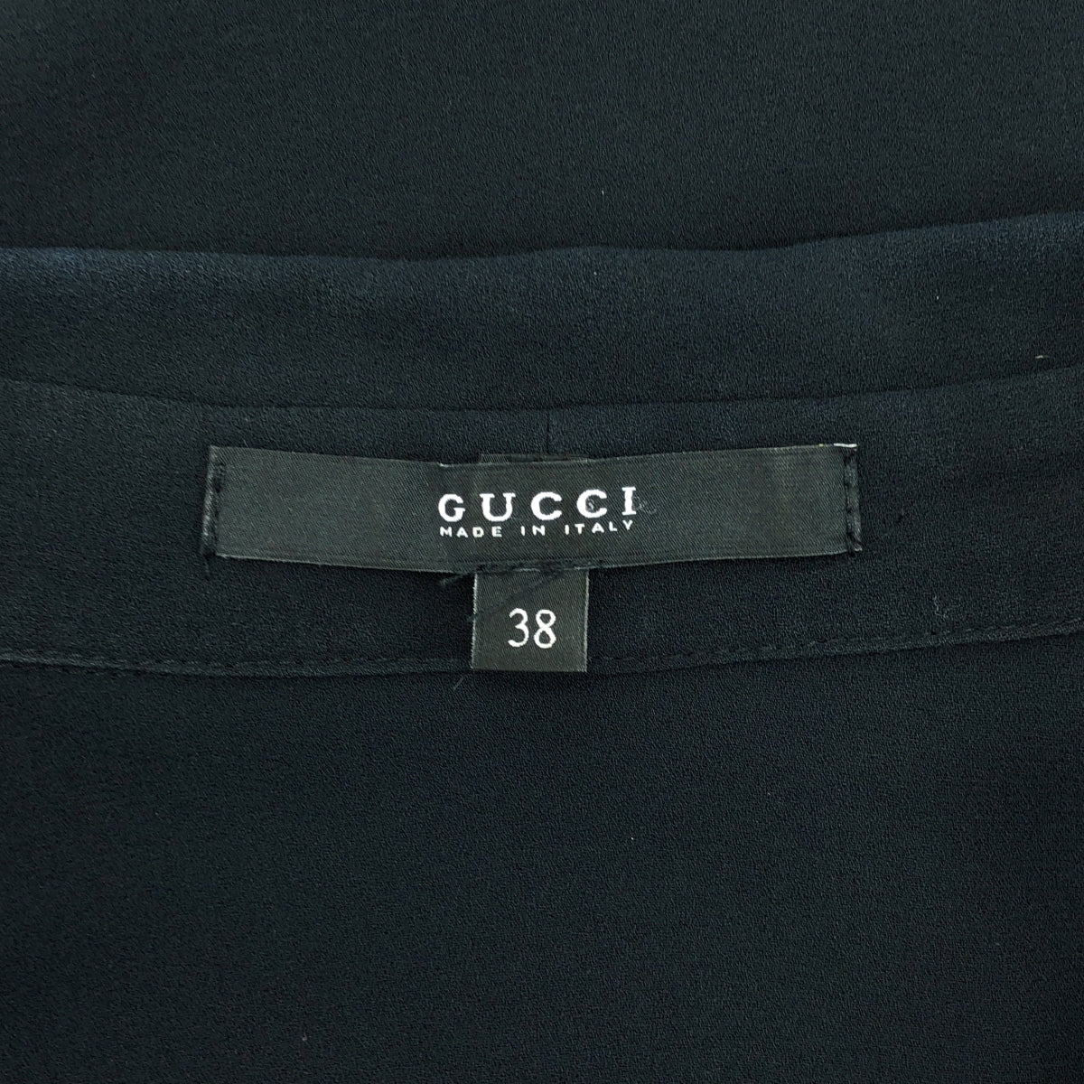 GUCCI / グッチ | リボン付カラー プリーツ シルク ワンピース | 38 | ブラック | レディース