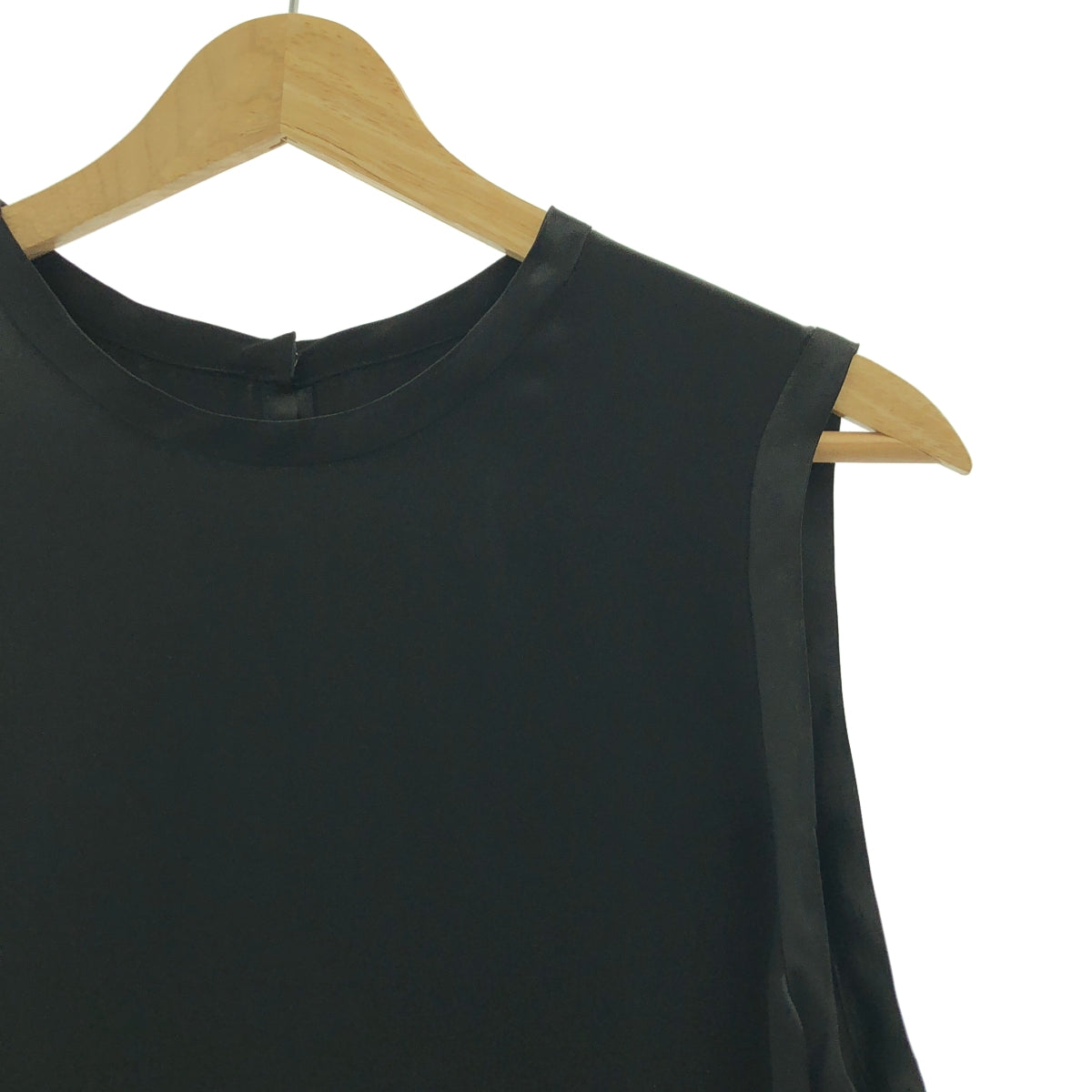 TOGA PULLA | 緞面無袖褶皺洋裝 | 尺寸 36 |