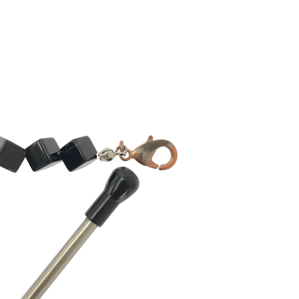 petite robe noire / 쁘띠 로브 노어 | 비쥬 비즈 목걸이 | 블랙 / 실버 | 여성