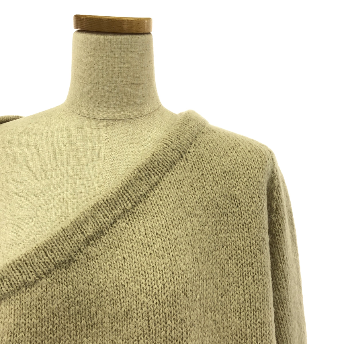 JUN MIKAMI | Mohair PO Asymmetrical Knit | Beige | Women's