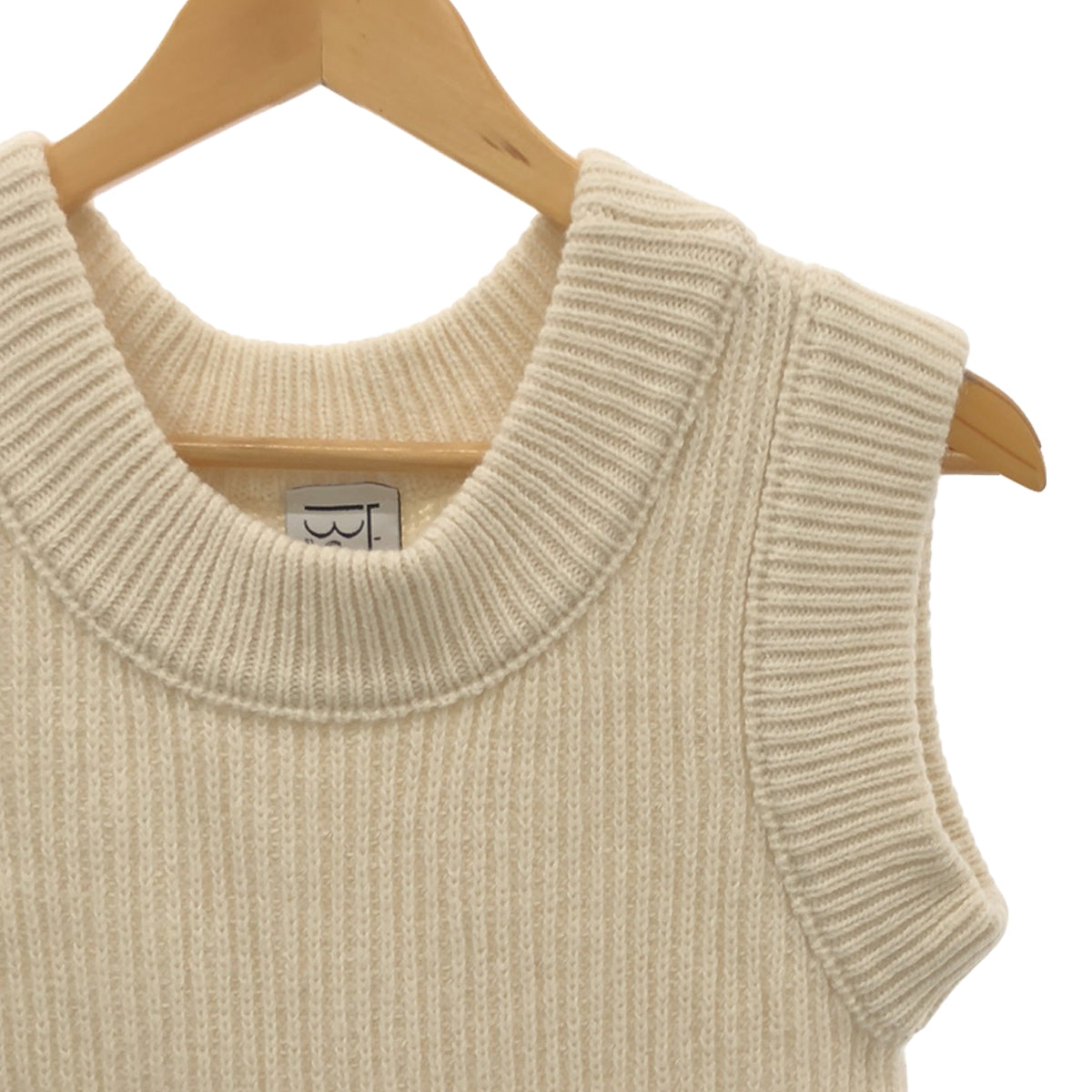 BASErange | Rib knit vest | XS-S | White | Women's