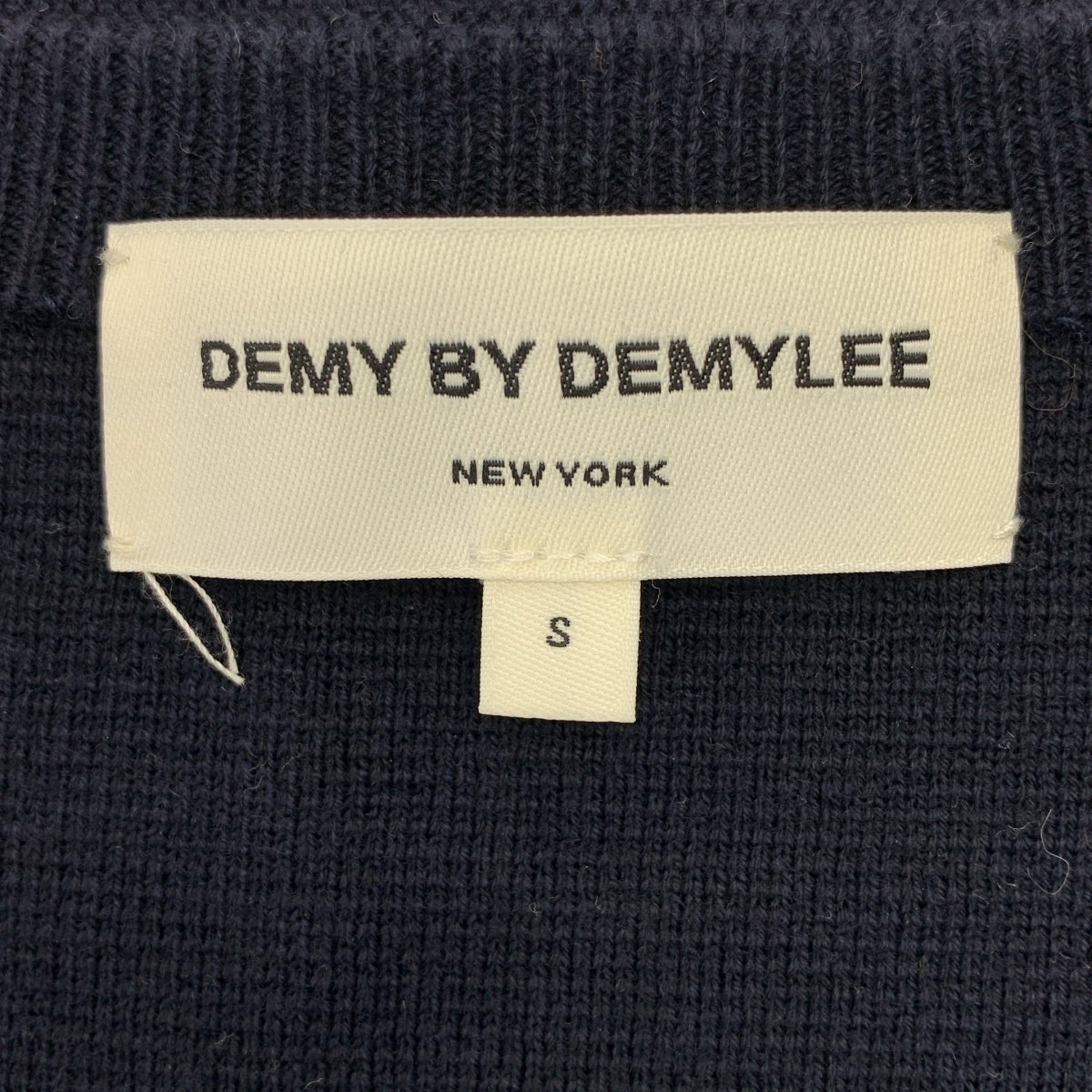 DEMY BY DEMYLEE / デミー バイ デミリー | ロゴ金ボタン ニット ベスト | S | ネイビー | レディース
