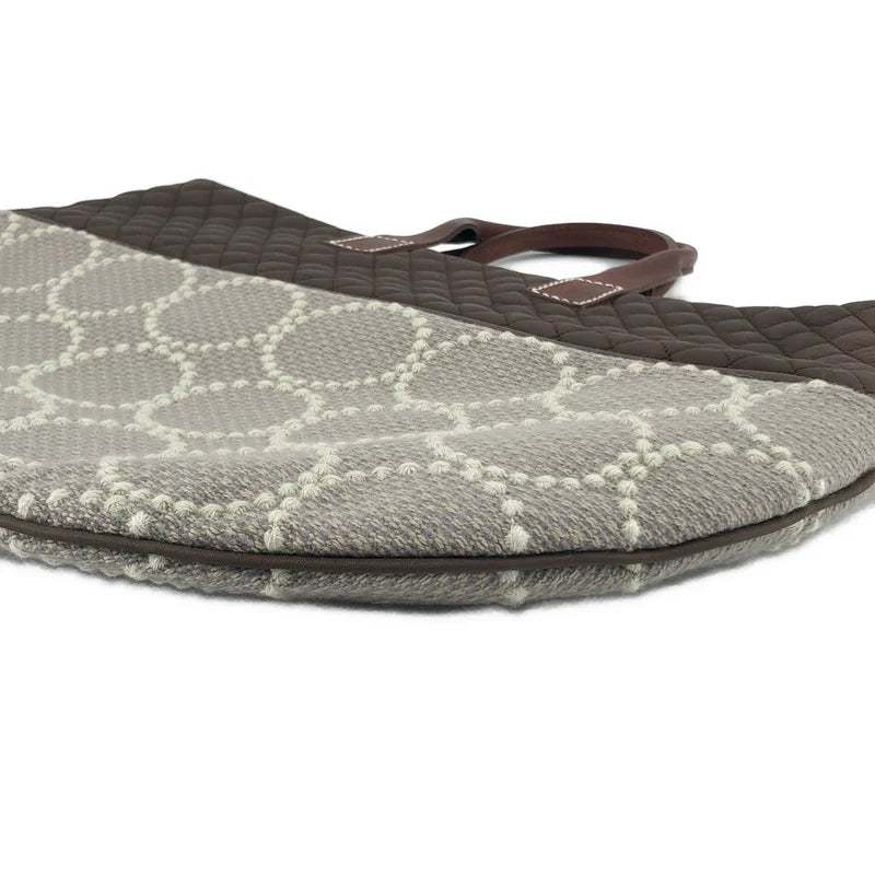 mina perhonen / ミナペルホネン | 2022AW | tambourine peitto bag / タンバリン レザー キルティング ハンド トートバッグ |