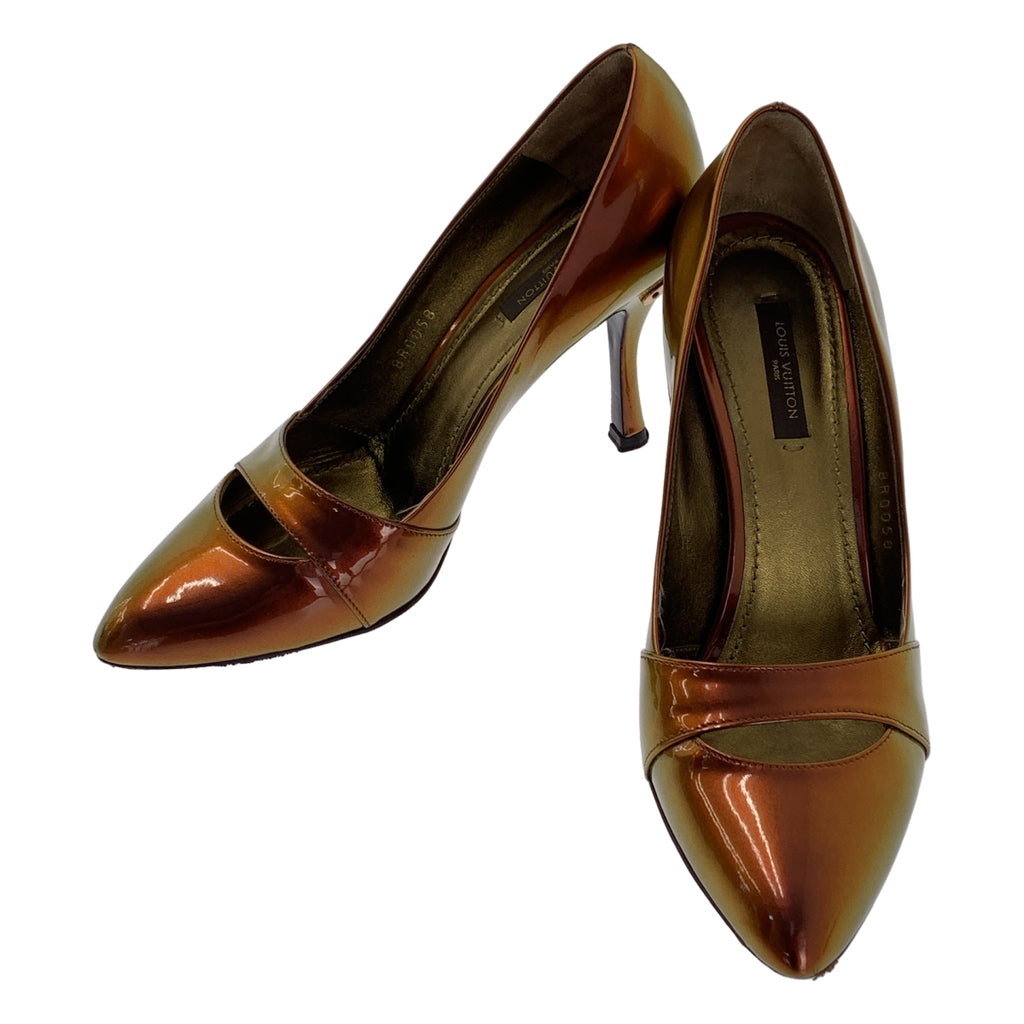 Louis Vuitton / 루이비통 | 에나멜 가죽 로고 플레이트 힐 펌프스 | 37 | 여성