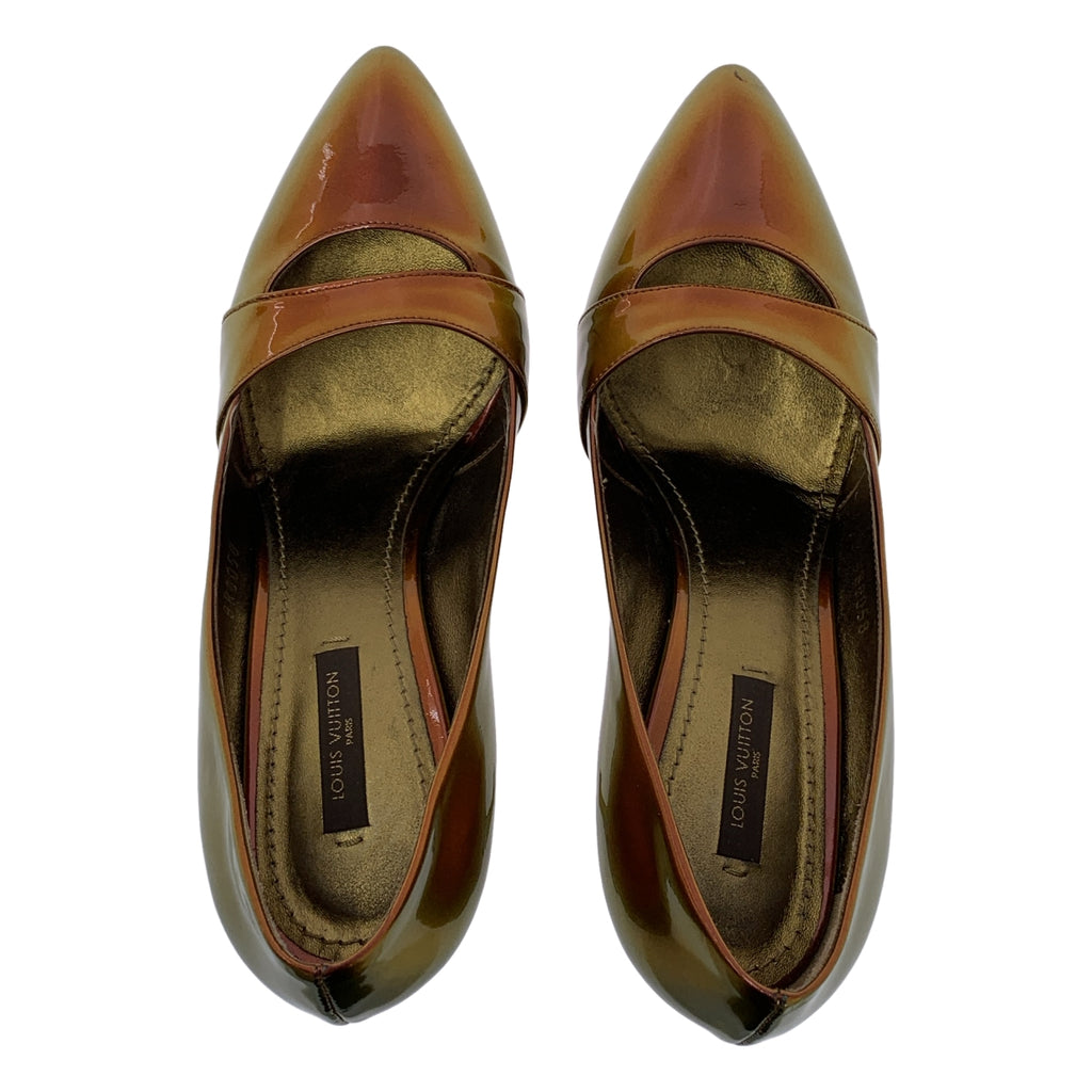 Louis Vuitton / 루이비통 | 에나멜 가죽 로고 플레이트 힐 펌프스 | 37 | 여성