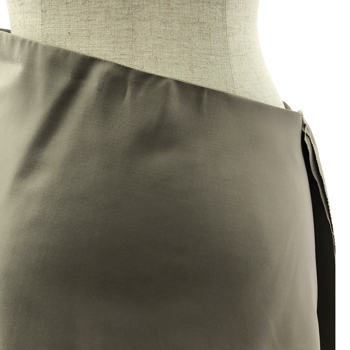 【美品】  GABRIELA COLL GARMENTS / ガブリエラコールガーメンツ | Series No.4 Loro Piana wool / カットオフ ロングスカート | 1 | グレージュ | レディース