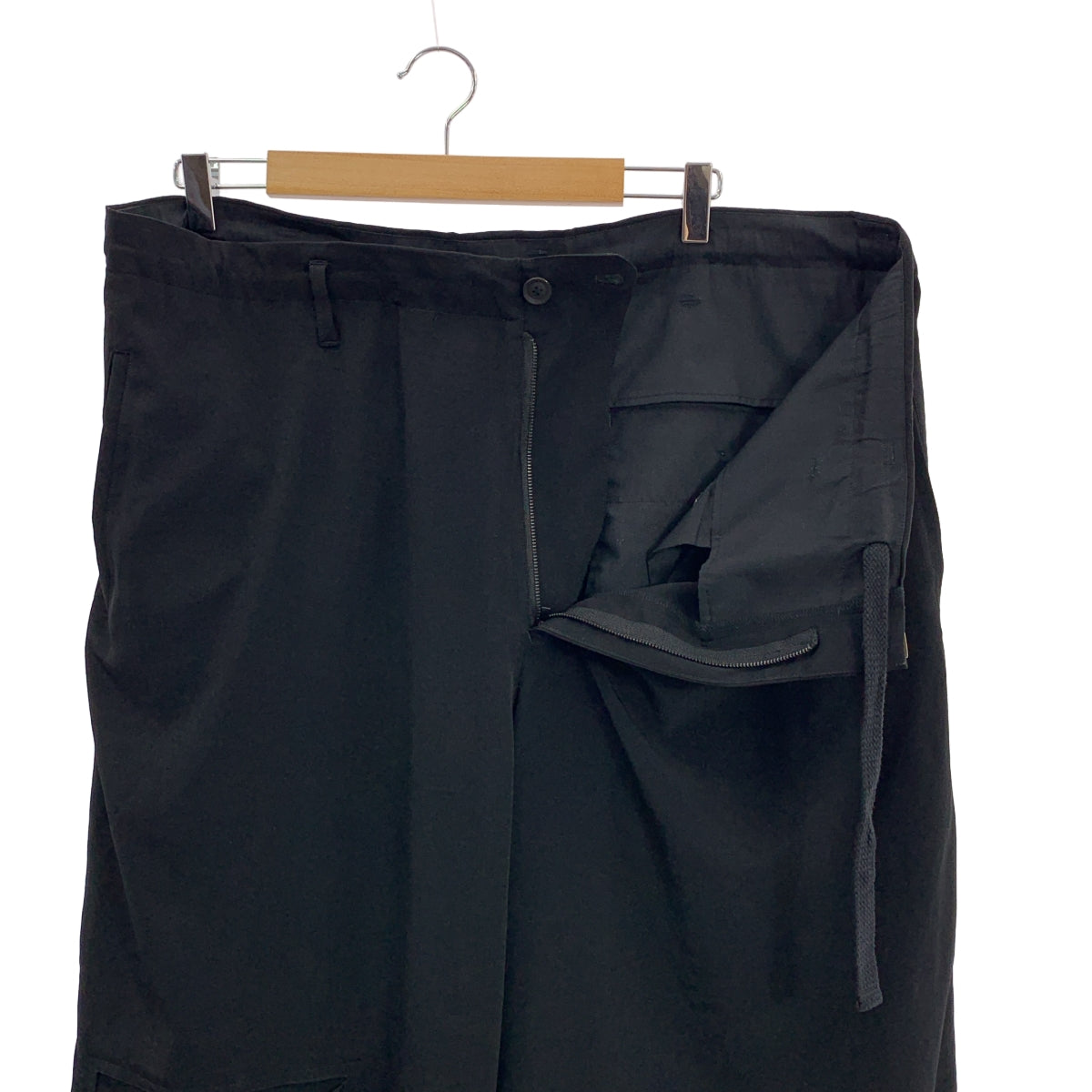 [狀況極佳] YOHJI YAMAMOTO POUR HOMME | 2025SS | TA TUXEDO 鏤空細部長褲 / 抽繩寬褲 | 尺寸 3 | 黑色 | 男款