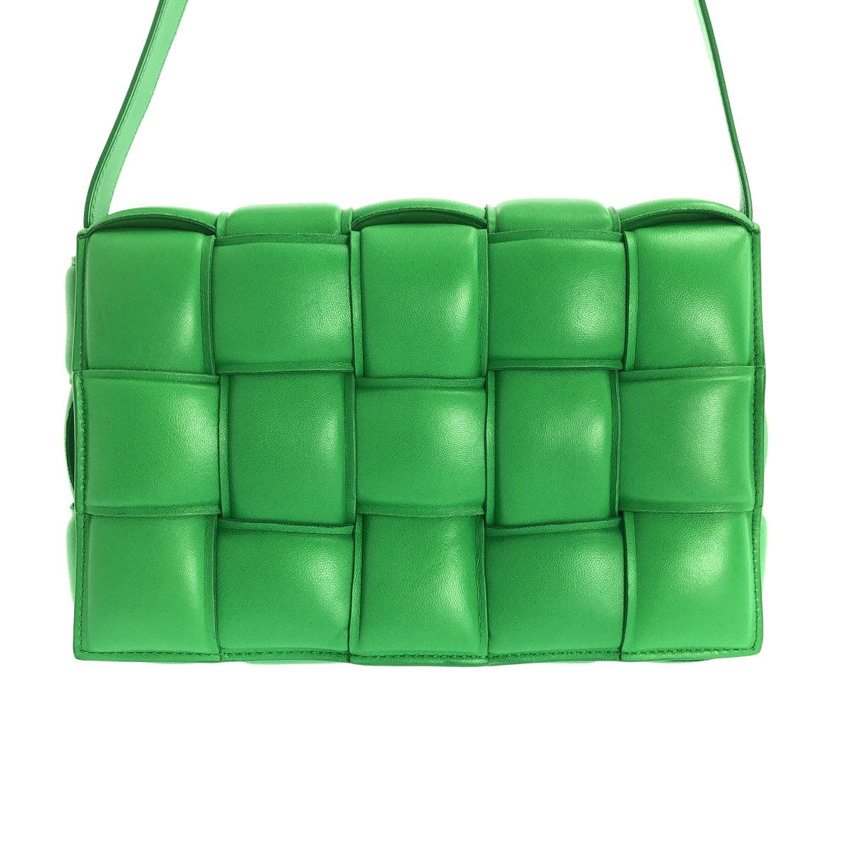 BOTTEGA VENETA / 보테가 베네타 | 패데드 카세트 숄더백 / 램 스킨 |