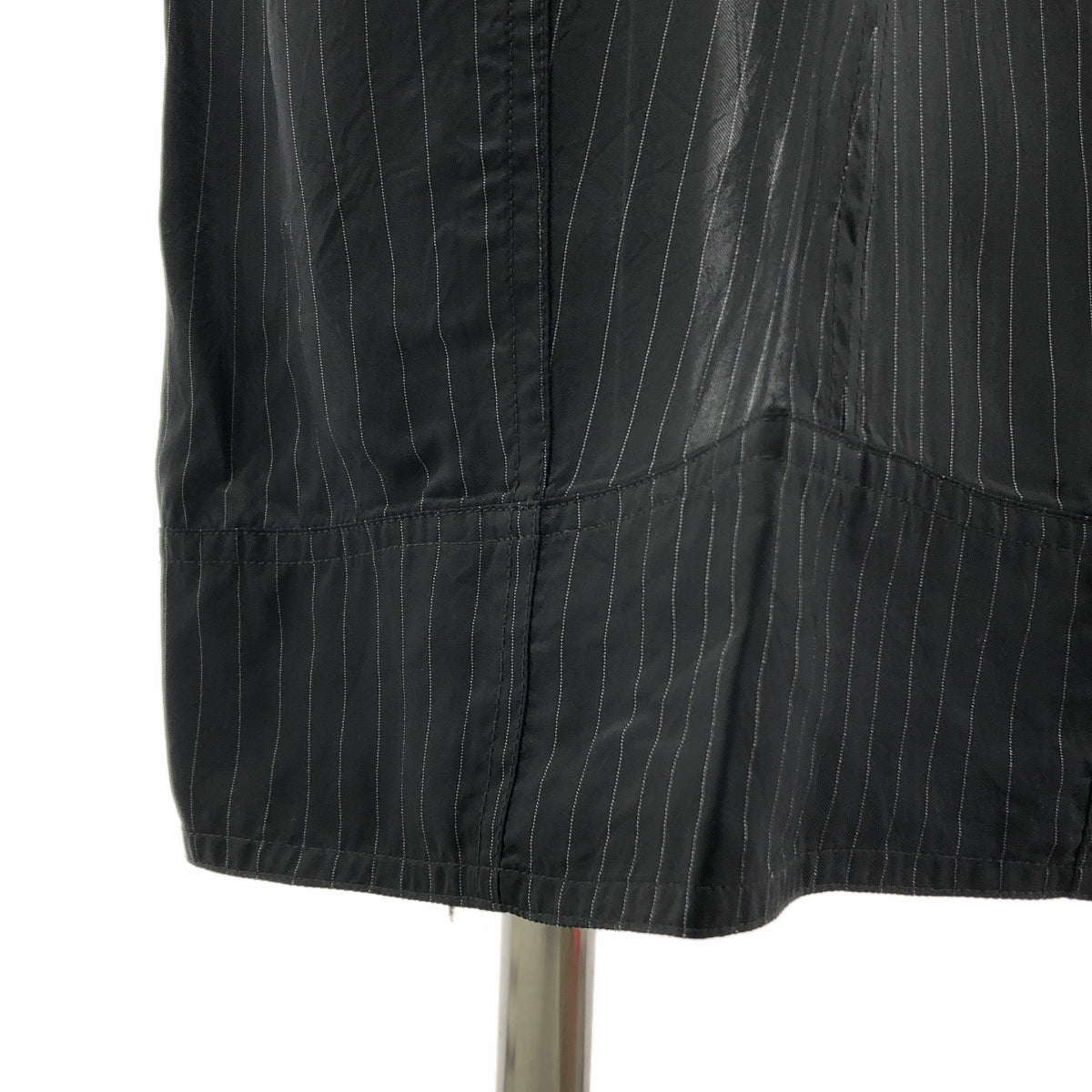 mukcyen / 무샨 | 2025SS | ST LINING SKIRT 스트라이프 슬릿 스커트 | 00 |