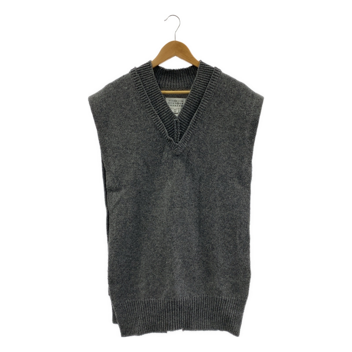 Maison Margiela | 2022 秋冬 | 超大款 Tabard V 領馬甲，男女通用 | S 碼 |