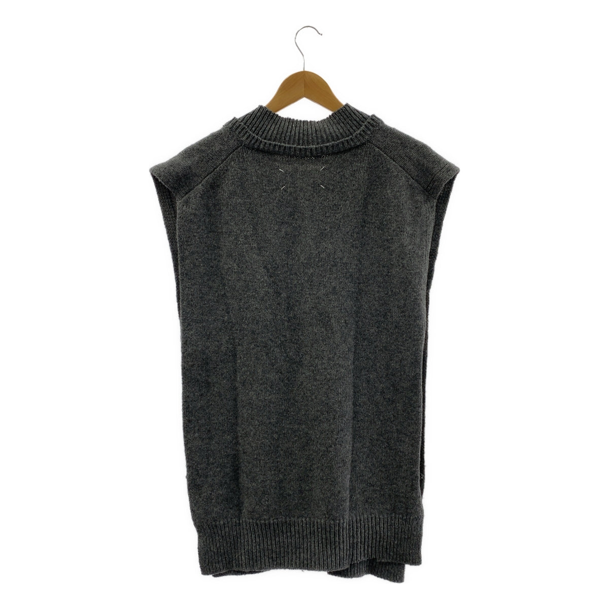 Maison Margiela | 2022 秋冬 | 超大款 Tabard V 領馬甲，男女通用 | S 碼 |