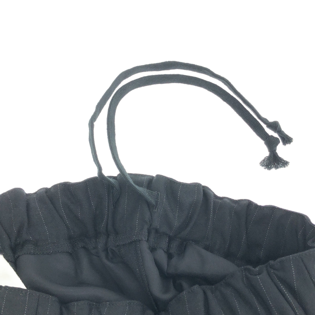 COMME des GARÇONS | 2010 秋冬 | 寬鬆抽繩褲，全襯裡細節 | S 碼 | 女款