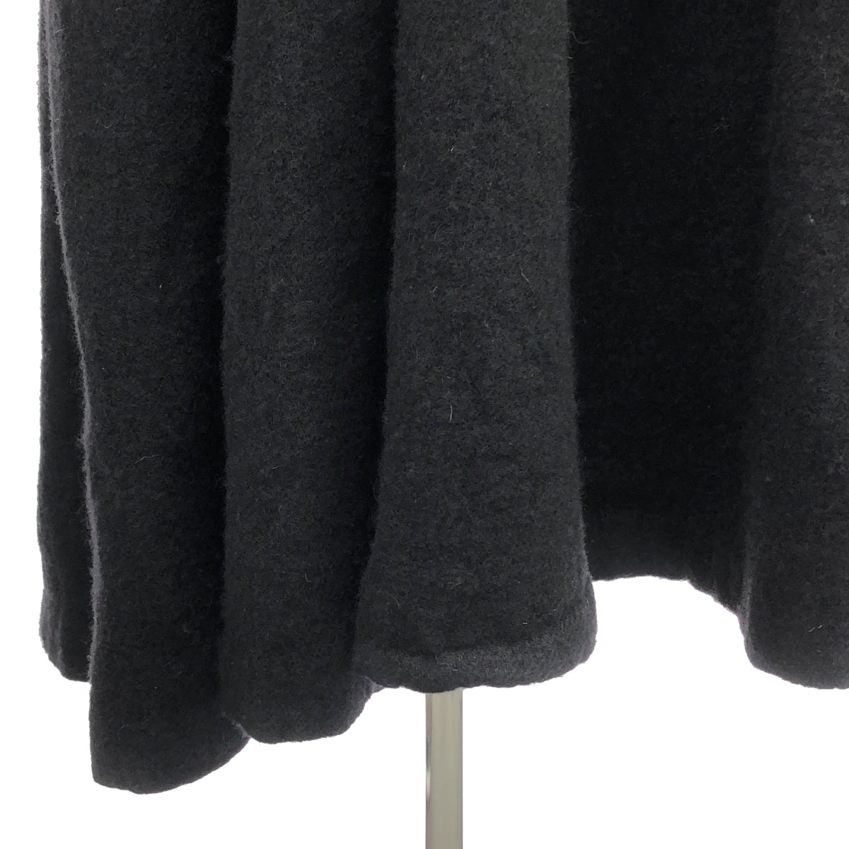 COMME des GARCONS | 2022 秋冬 | 羊毛荷葉邊毛衣裙 | M 碼 | 黑色 | 女款