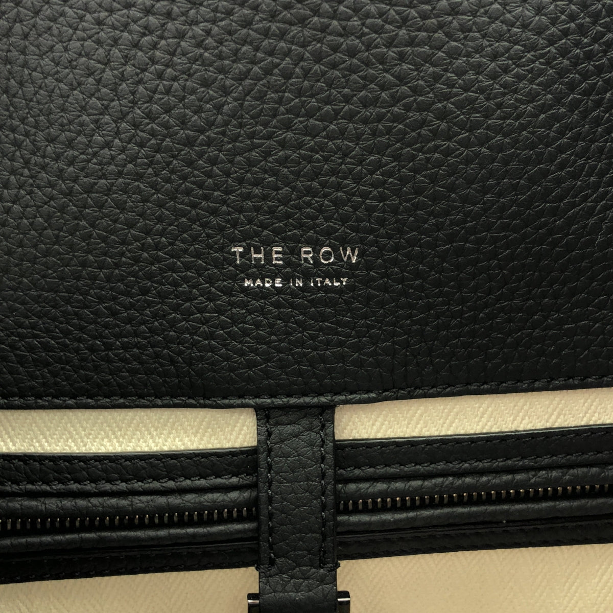 THE ROW / 자로우 | Soft Margaux 15 / 소프트 마르고 가죽 토트 백 |