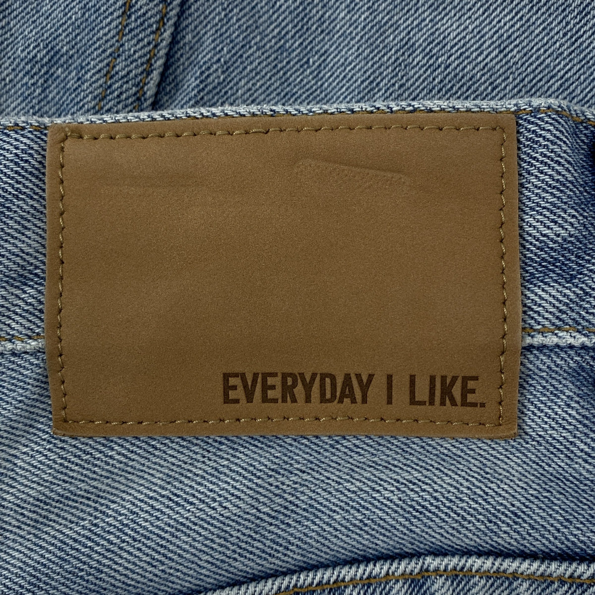 Deuxieme Classe | 2022 春夏 | 標誌皮革貼片牛仔短裙 | 38 碼 | 女款