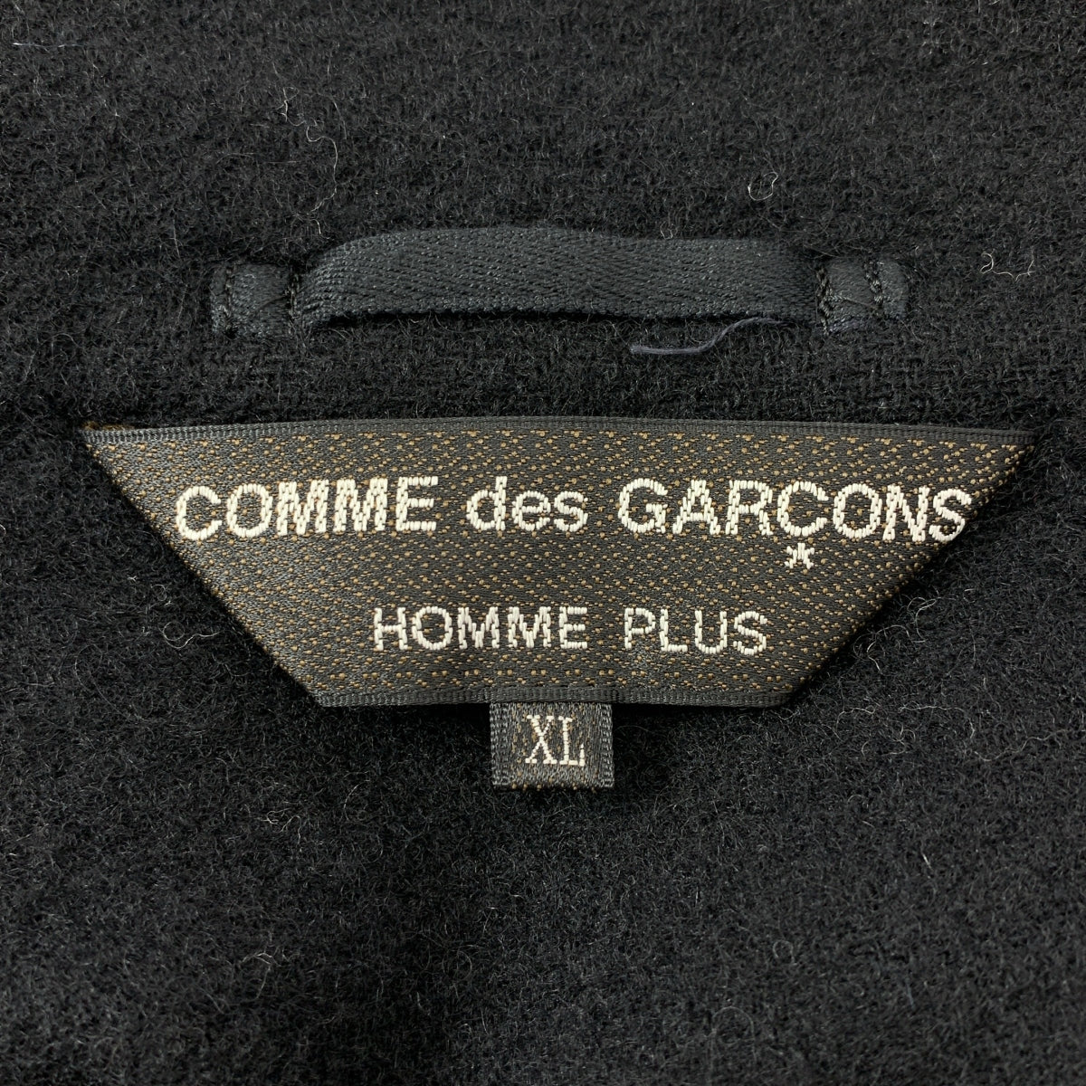 [近新] COMME des GARÇONS HOMME PLUS | 2021 秋冬 | 羊毛縮水豹紋雙面扭結長版外套 | XL | 黑色 | 男款