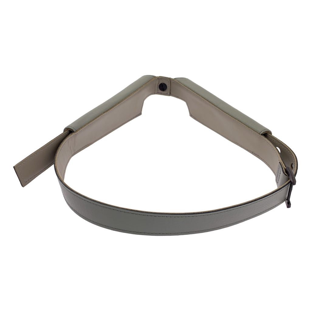 ha | za | ma / Hazama | 忘了正確位置的皮帶 |