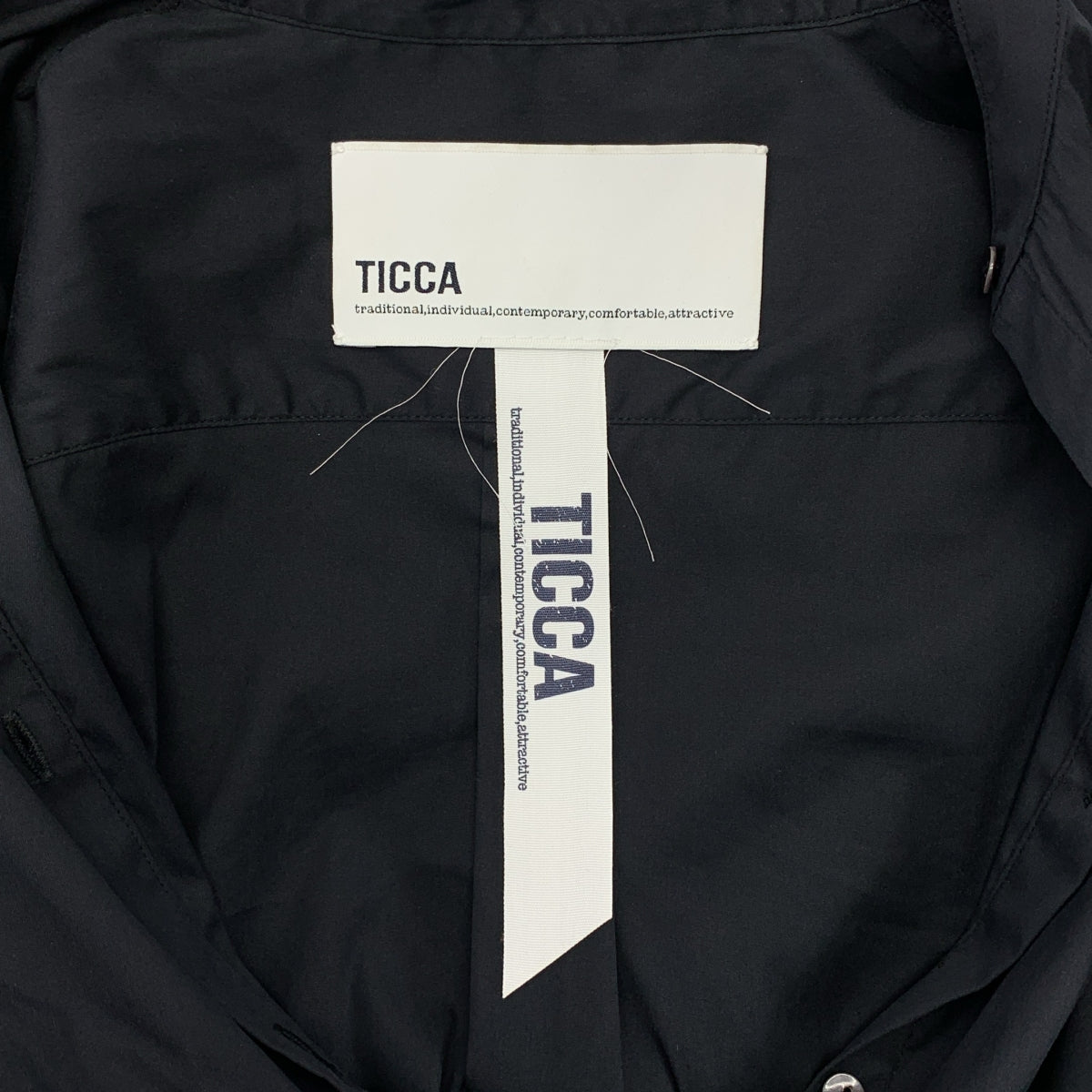 TICCA | 泡泡袖襯衫 | F碼 |女款