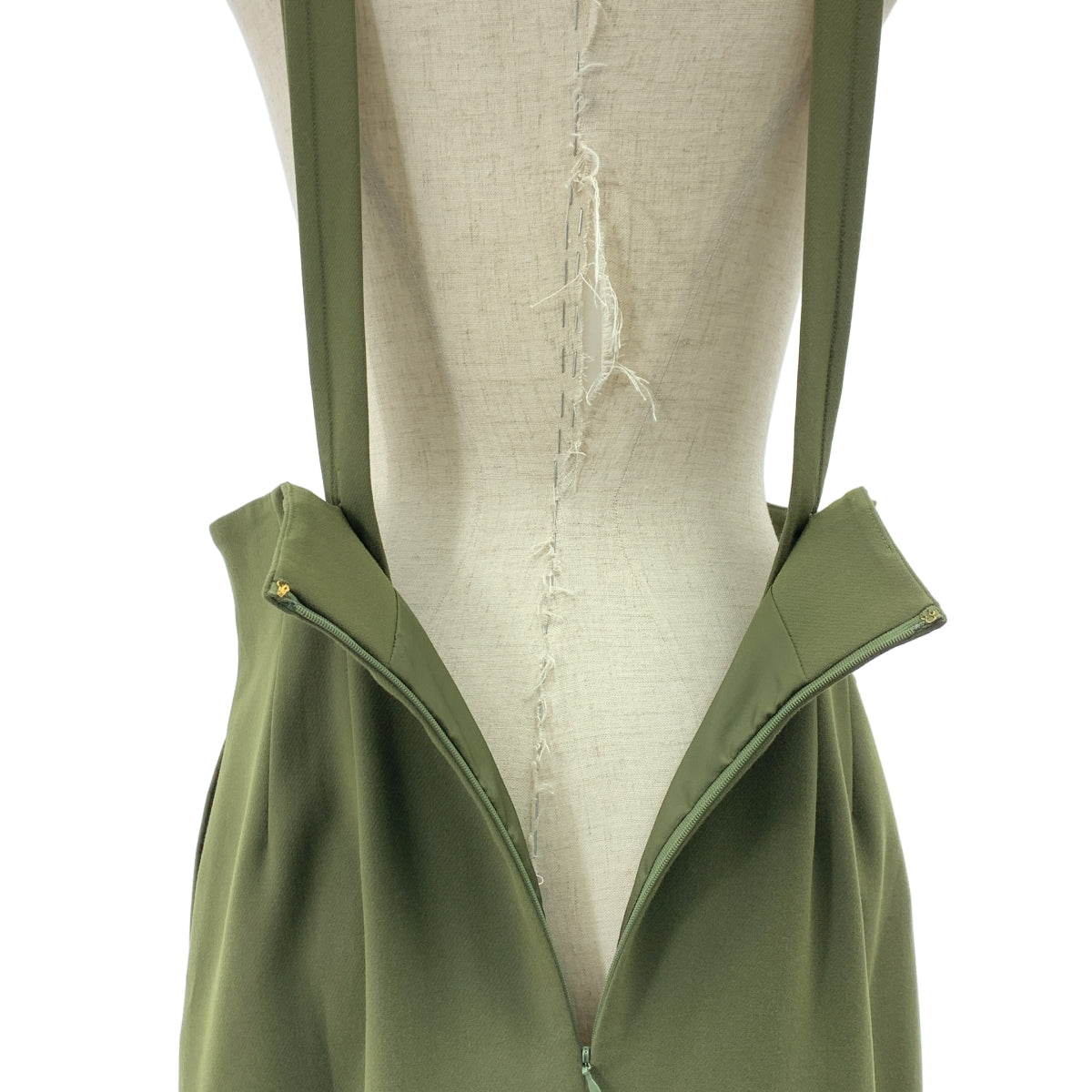 MUVEIL / 뮤베일 | 진주 버튼 살로펫 스커트 | 38 | 여성