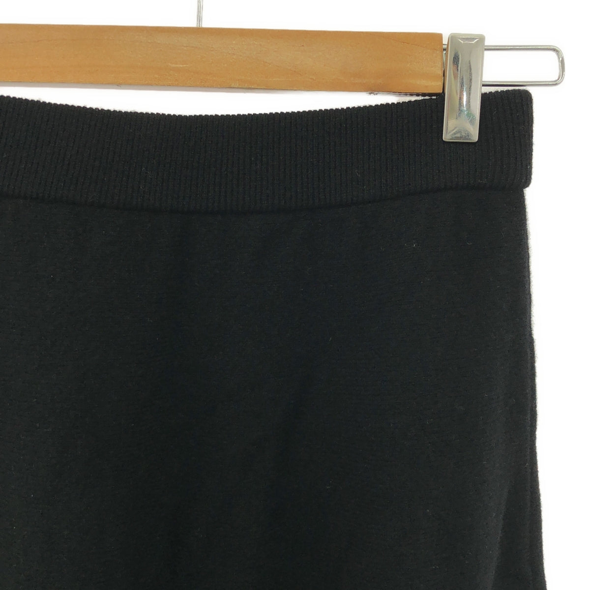 [新] IENA | 2023秋冬 |超細羔羊喇叭裙 | F |黑色 |女性的