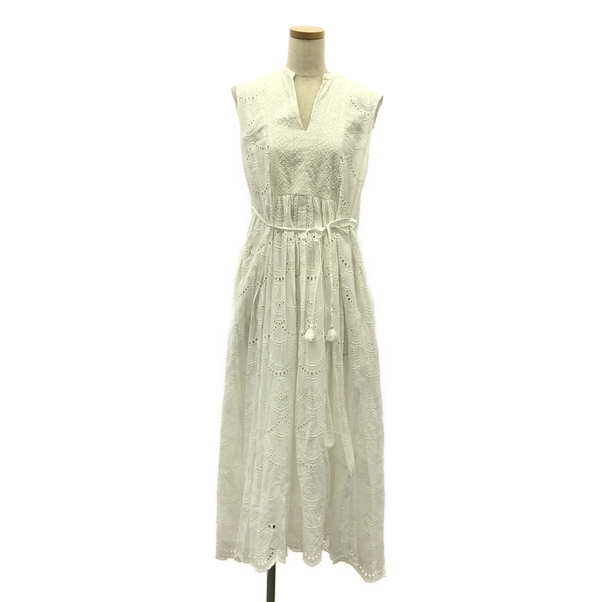 ne Quittez pas / ne Quittez pas | Cotton embroidered sleeveless dress |