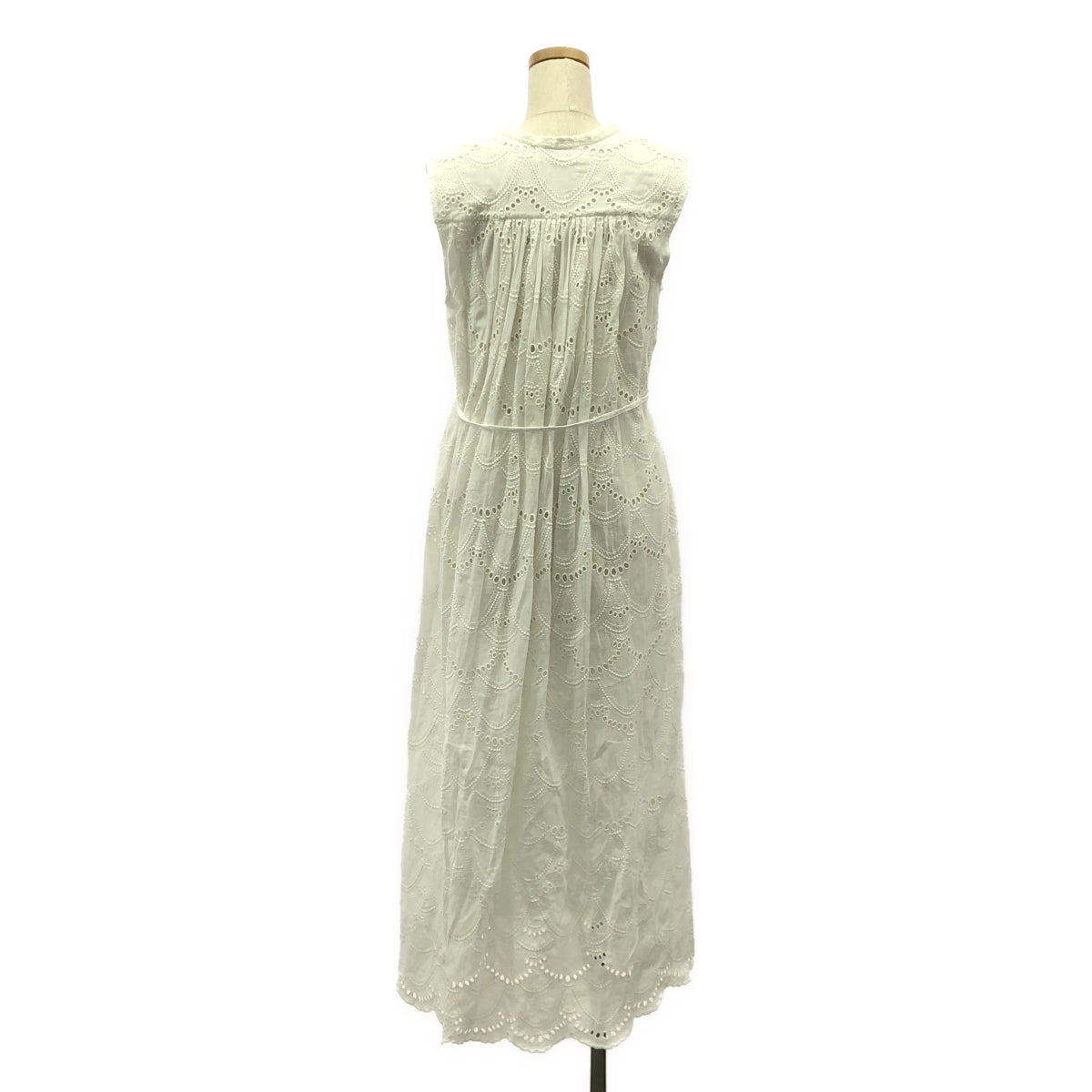 ne Quittez pas / ne Quittez pas | Cotton embroidered sleeveless dress |