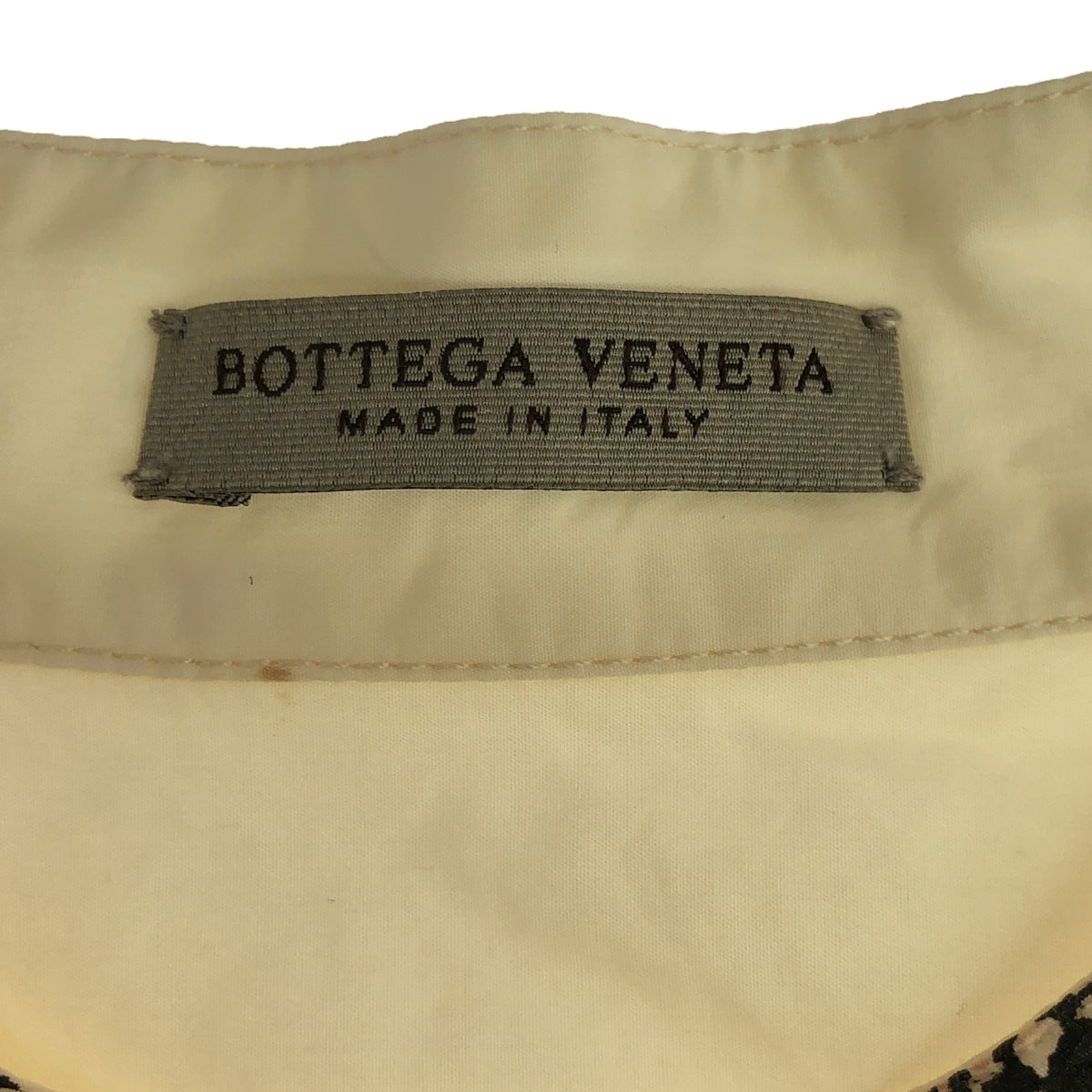 BOTTEGA VENETA / 보테가베네타 | 레이스 장식 스탠드 컬러 셔츠 블라우스 | 38 | 에크루/블랙계 | 여성