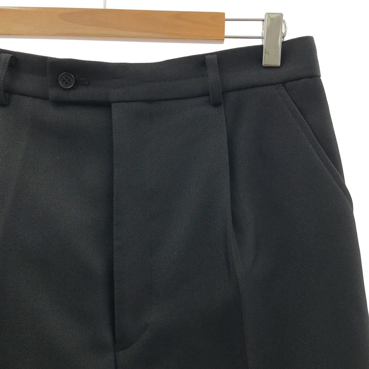 COMME des GARÇONS HOMME | 2023 秋冬系列 | 聚酯單褶闊腿褲 | S 碼 | 男士