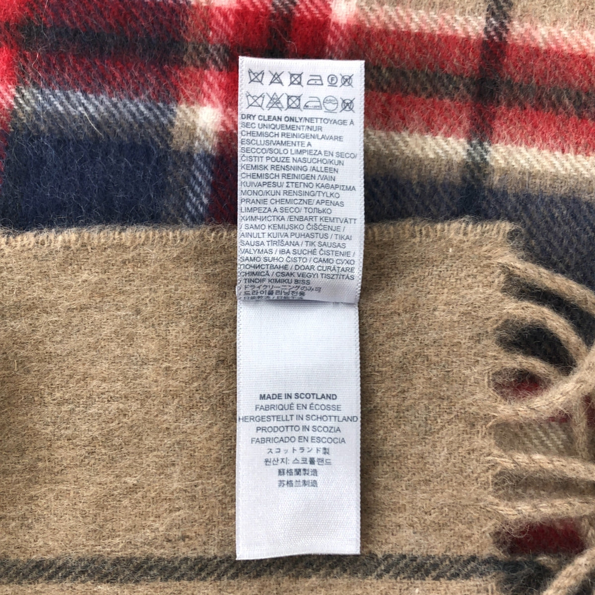 [狀況極佳] JOHNSTONS OF ELGIN 羊絨格紋流蘇圍巾 | 多色 | 女款