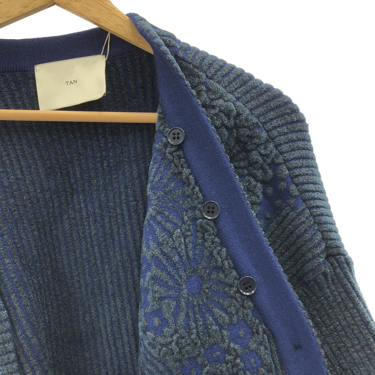 [全新品] TAN | 2023 秋冬 | 花卉提花開襟衫 | F碼 | 藍色 | 女款