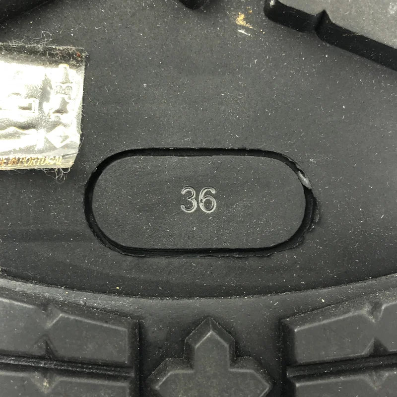 TOGA PULLA / トーガプルラ | Stud-Embellished Leather Ankle Boot / レザー コンチョ サイドゴア チェルシーブーツ | 36 | レディース