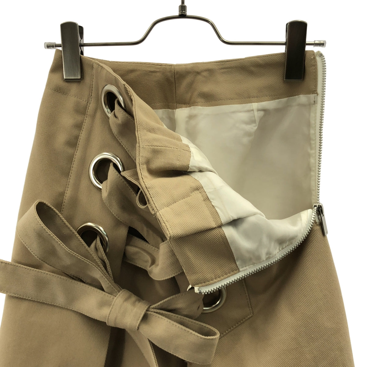 sacai | 露肩繫帶長裙 | 0 |