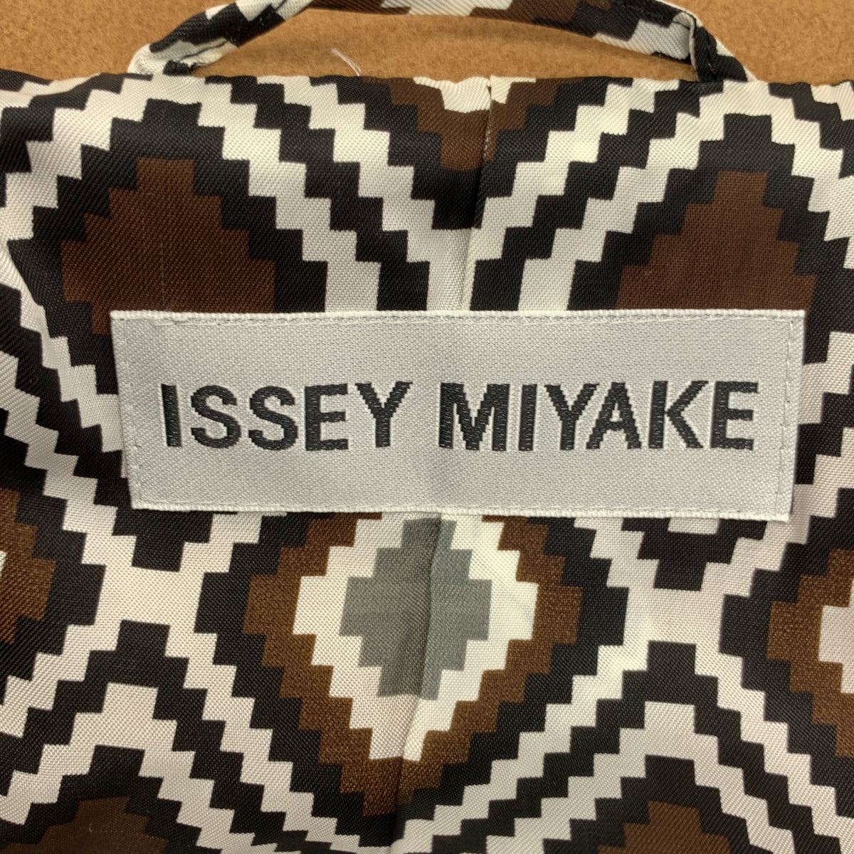 ISSEY MIYAKE / イッセイミヤケ | ウール ラグランスリーブ チェスターコート | 1 | レディース