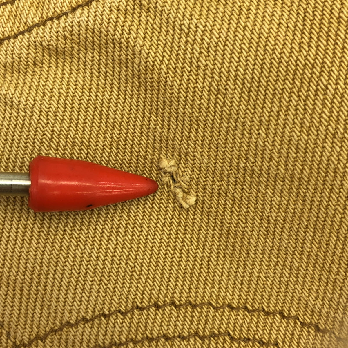 Levi's | 90 年代復古 501 色織牛仔褲，刻有 524 | W32 L34 |米色 |男士