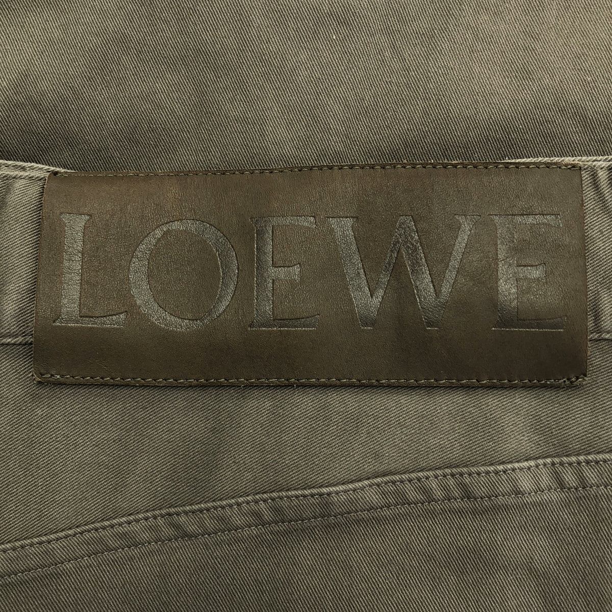 LOEWE / ロエベ | 2022SS | ロゴ レザーパッチ ストレッチ タック ワイドパンツ | 48 | メンズ