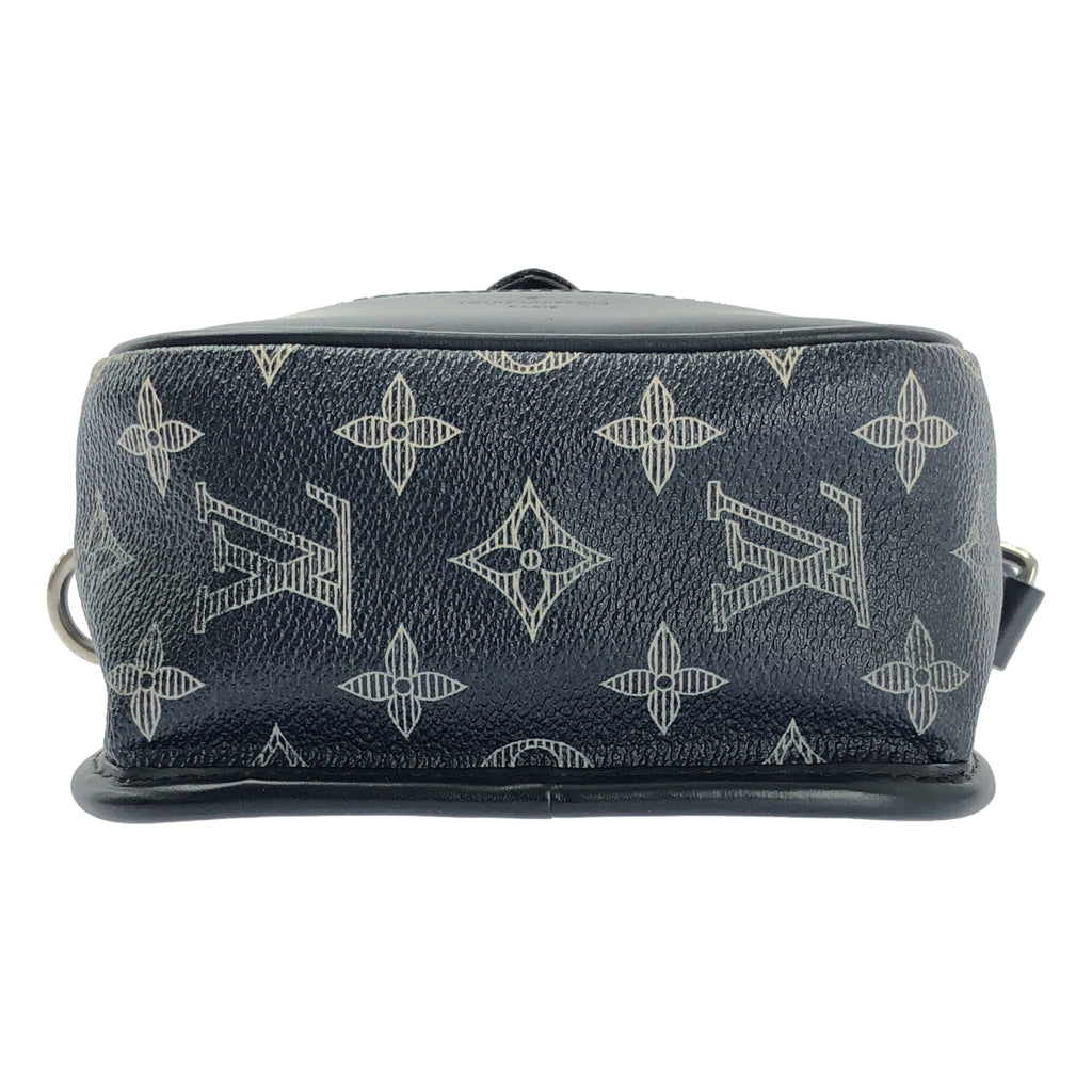 【미품】 Louis Vuitton / 루이비통 | M54246 모노그램 사바나 메신저 BB 숄더백 | 네이비 | 남성