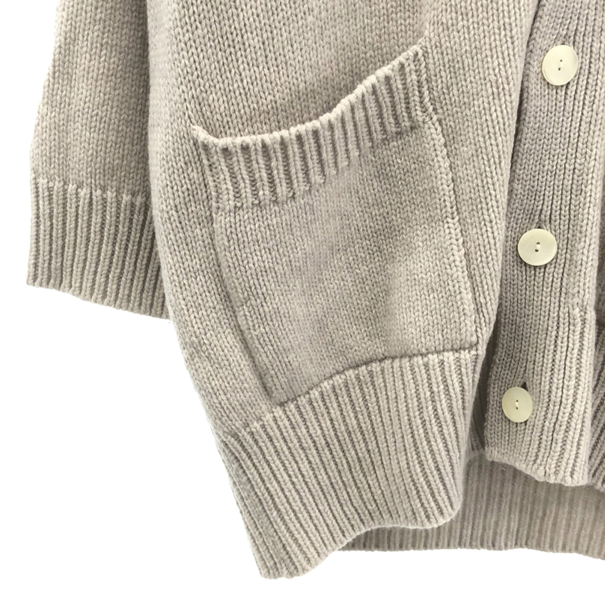 GALERIE VIE | Wool V-neck cardigan | S | Ivory | Women's