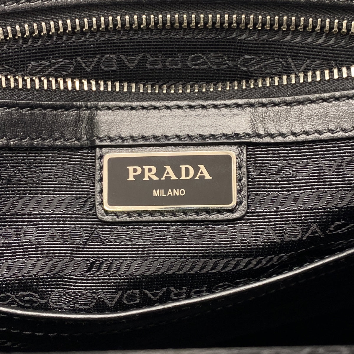 [狀況良好] PRADA | 2VZ040 全皮背包 |黑色 |男士